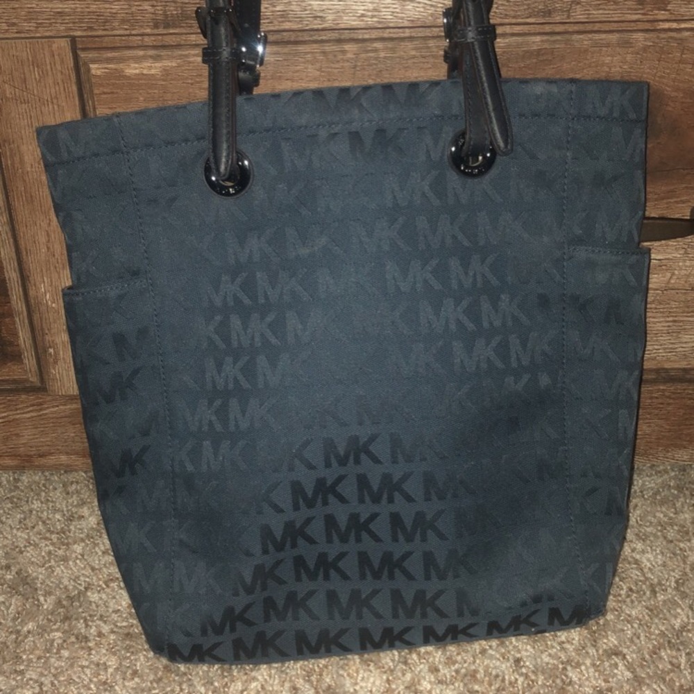 Michael Kors Tote